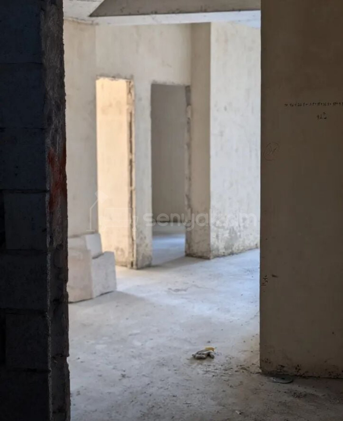 4 Սենյականոց Բնակարան Նորակառույցում, 102քմ, 3/14 հարկ, Զրոյական Վիճակում