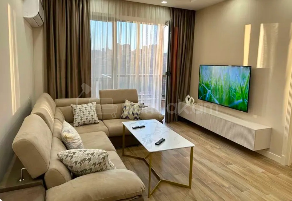 3 Սենյականոց Բնակարան Նորակառույցում, 80քմ, 6/13 հարկ, Դիզայներական Վերանորոգված, Կահավորված, Արևկող