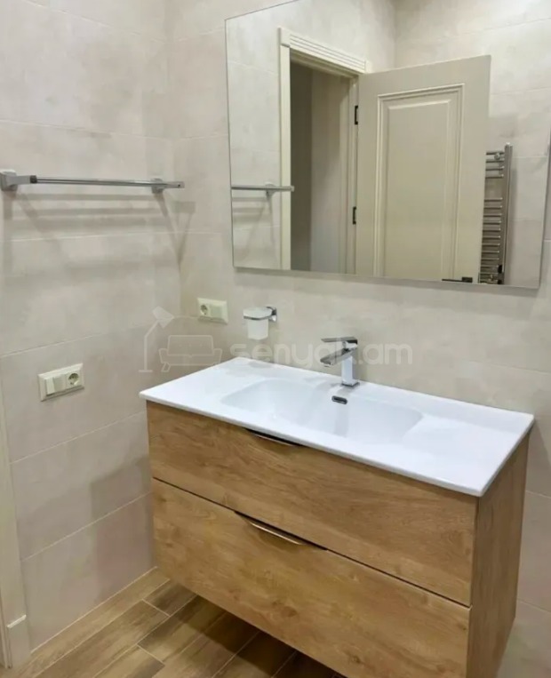 3 Սենյականոց Բնակարան Նորակառույցում, 80քմ, 6/13 հարկ, Դիզայներական Վերանորոգված, Կահավորված, Արևկող