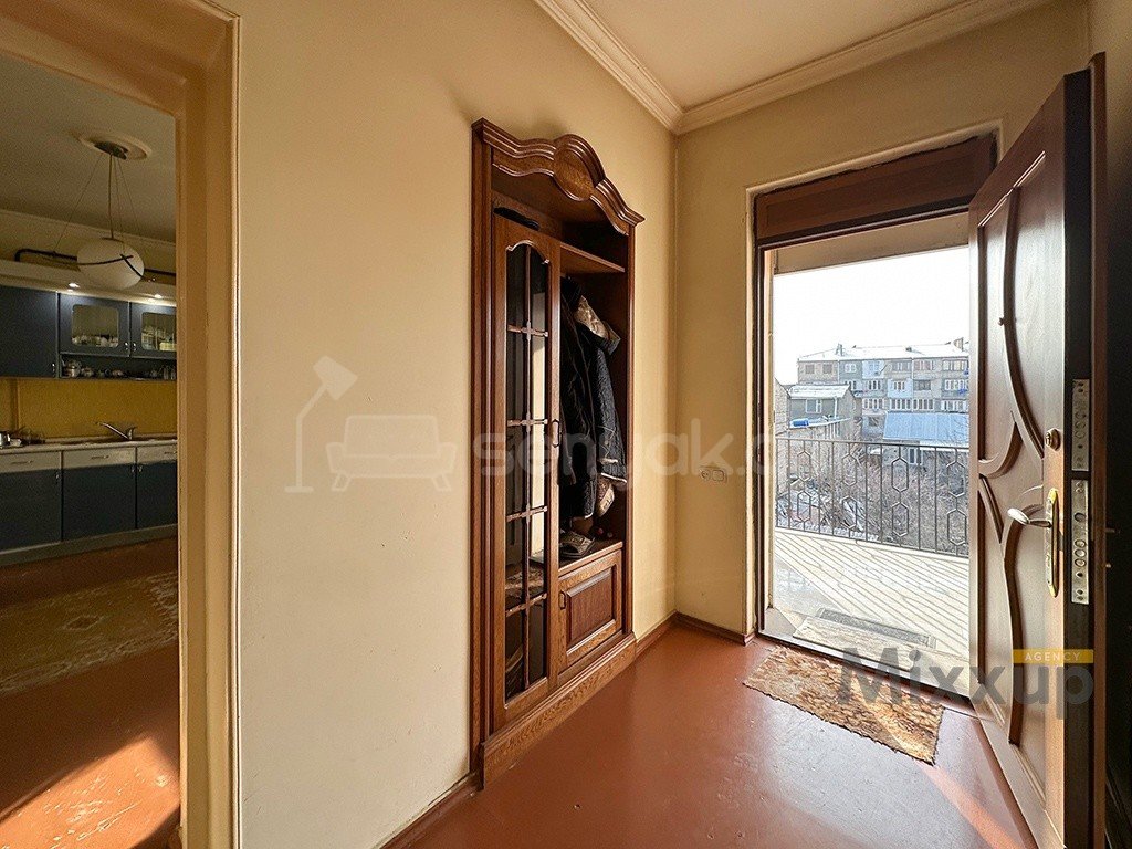 5 Սենյականոց Սեփական Տուն, 1360քմ, Կապիտալ Վերանորոգված