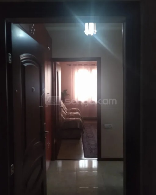 2 Սենյականոց Բնակարան, 50քմ, 3/9 հարկ, Կապիտալ Վերանորոգված