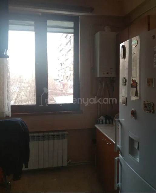 2 Սենյականոց Բնակարան, 50քմ, 3/9 հարկ, Կապիտալ Վերանորոգված