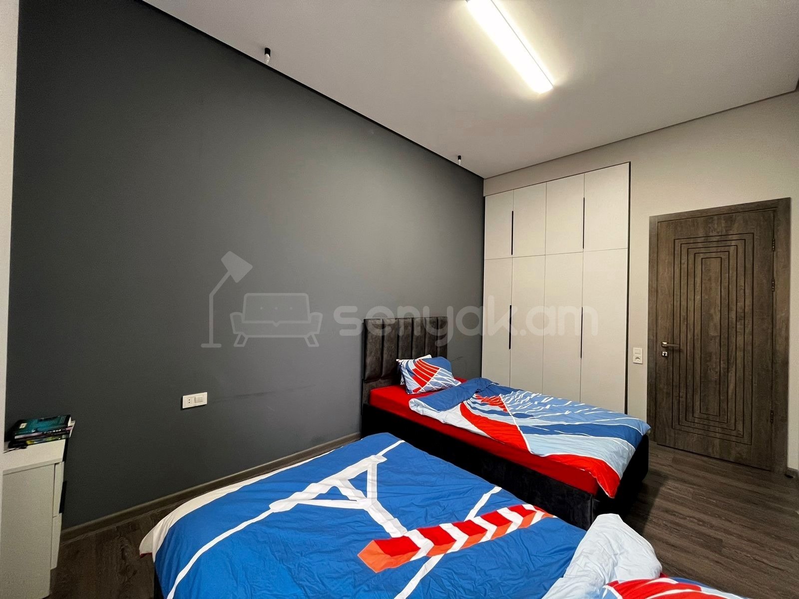 4 Սենյականոց Բնակարան Նորակառույցում, 129քմ, 4/4 հարկ, Դիզայներական Վերանորոգված