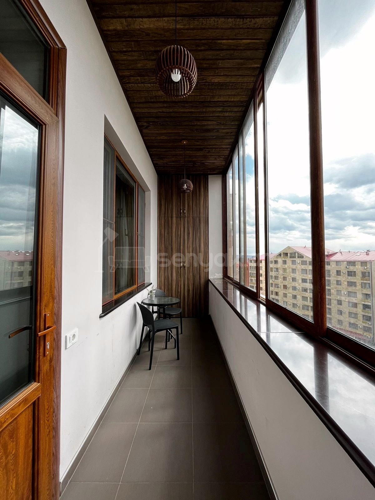 4 Սենյականոց Բնակարան Նորակառույցում, 129քմ, 4/4 հարկ, Դիզայներական Վերանորոգված