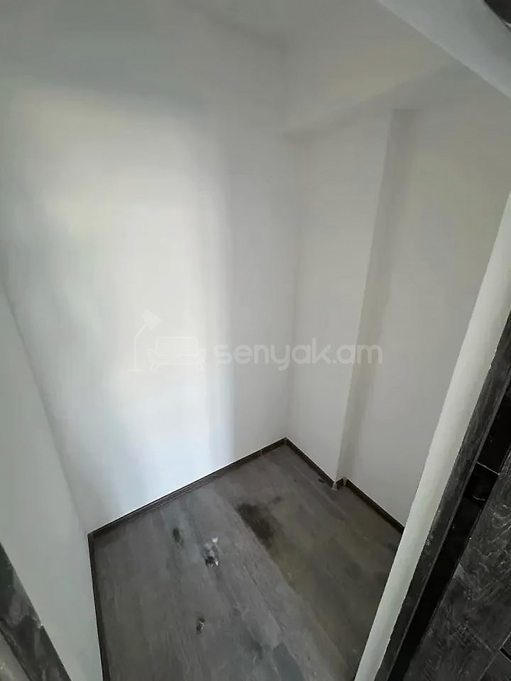 2 Սենյականոց Բնակարան Նորակառույցում, 62քմ, 8/13 հարկ, Կապիտալ Վերանորոգված