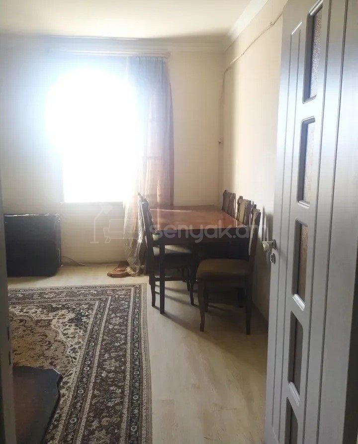 1 Սենյականոց Բնակարան, 47քմ, 3/9 հարկ, Նորմալ Վիճակում