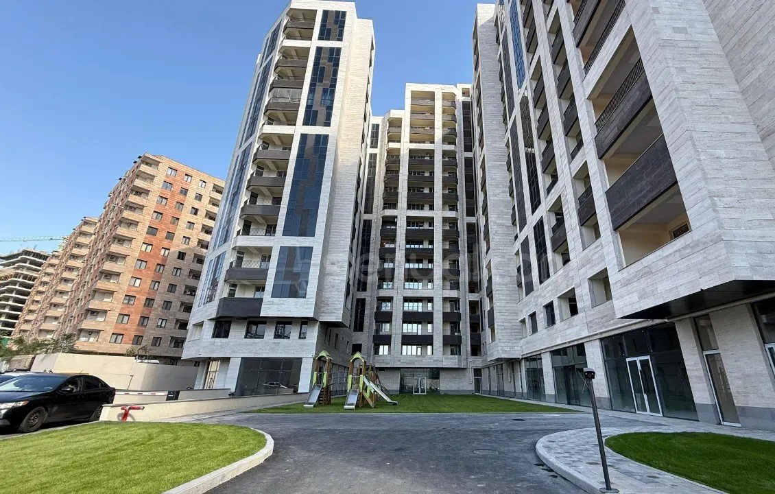 2 Սենյականոց Բնակարան Նորակառույցում, 70քմ, 5/14 հարկ, Զրոյական Վիճակում