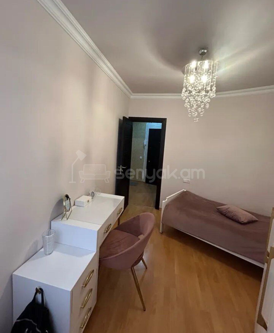 4 Սենյականոց Բնակարան, 87քմ, 4/9 հարկ, Կապիտալ Վերանորոգված