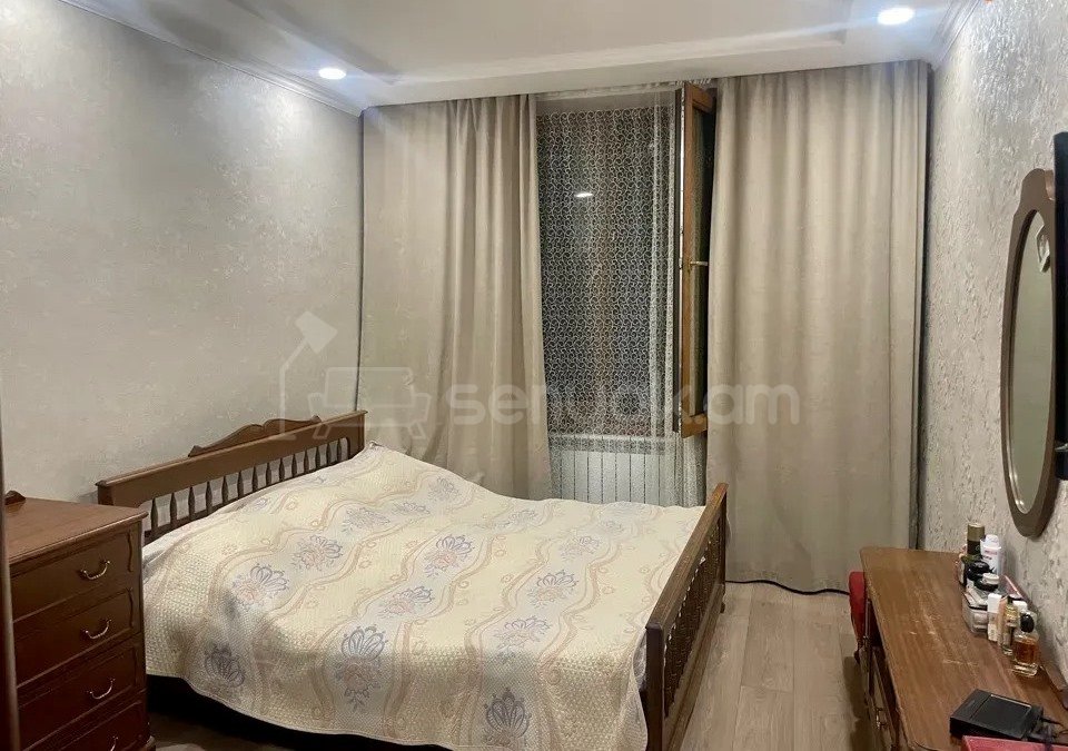 3 Սենյականոց Բնակարան, 85քմ, 4/11 հարկ, Կապիտալ Վերանորոգված