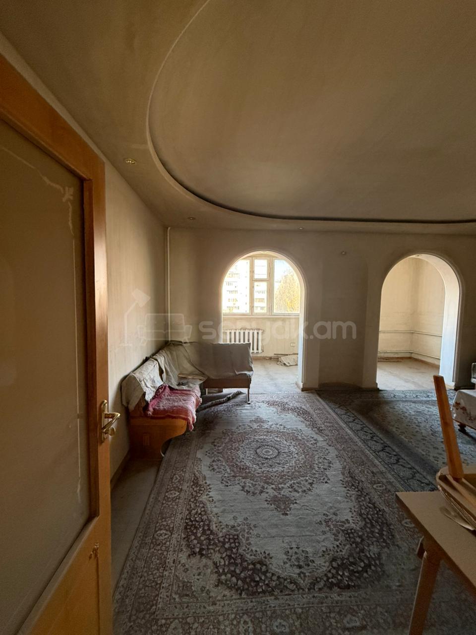 4 Սենյականոց Բնակարան, 96քմ, 5/9 հարկ, Կոսմետիկ Վերանորոգված