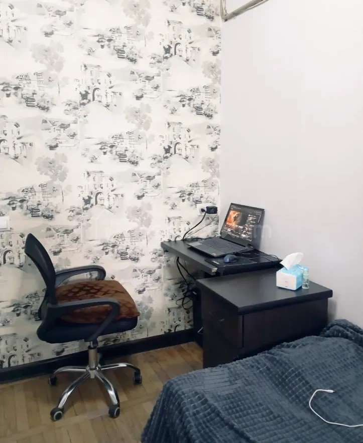 3 Սենյականոց Բնակարան Քարե Շենքում, 69քմ, 2/5 հարկ, Նորմալ Վիճակում