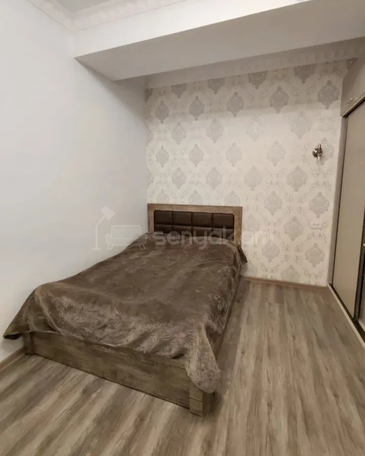 3 Սենյականոց Բնակարան Քարե Շենքում, 70քմ, 3/14 հարկ, Կապիտալ Վերանորոգված