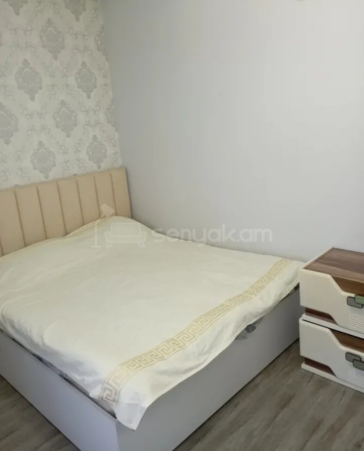 3 Սենյականոց Բնակարան Քարե Շենքում, 70քմ, 3/14 հարկ, Կապիտալ Վերանորոգված