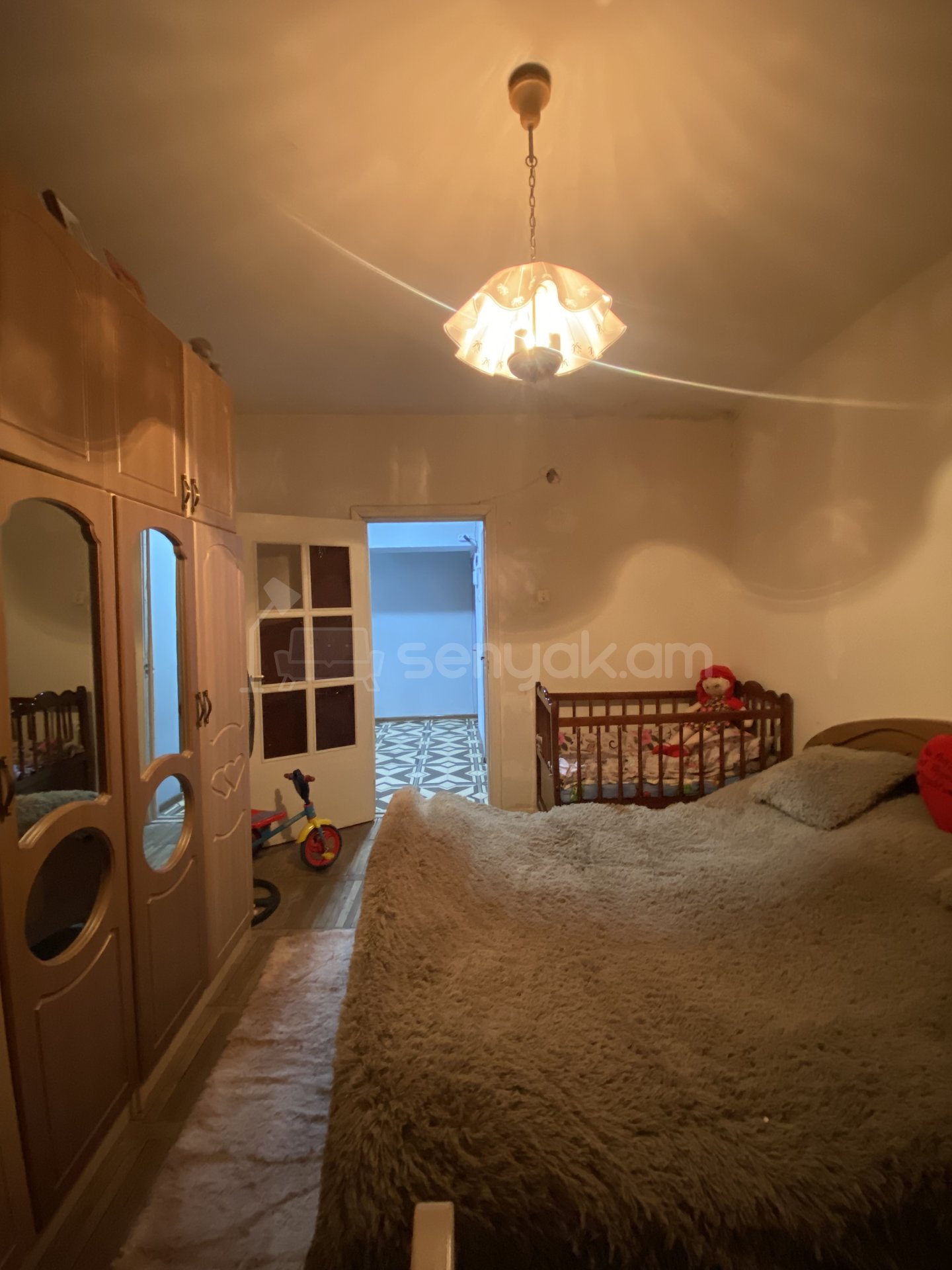 3 Սենյականոց Բնակարան, 98քմ, 2/5 հարկ, Նորմալ Վիճակում