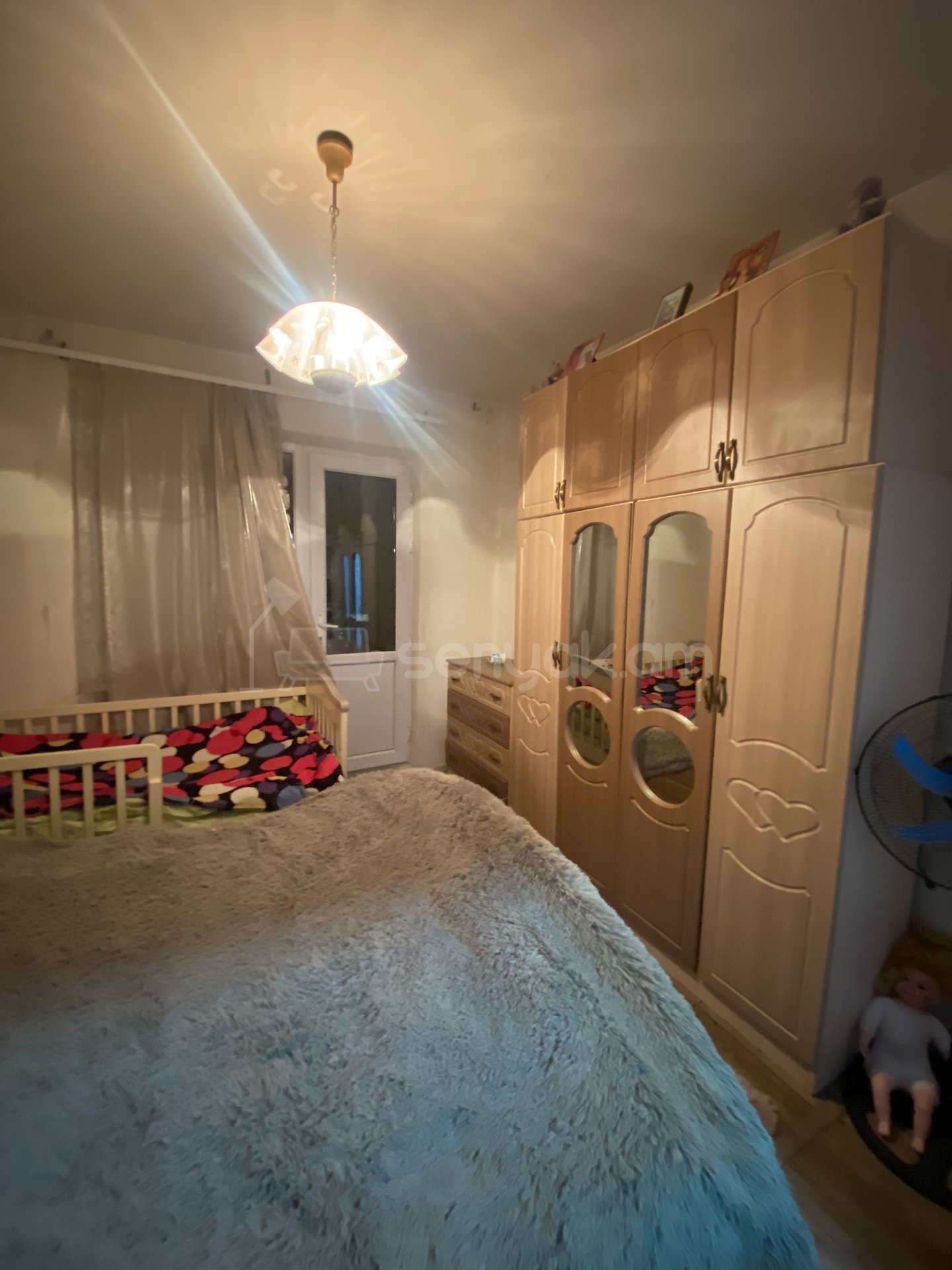 3 Սենյականոց Բնակարան, 98քմ, 2/5 հարկ, Նորմալ Վիճակում