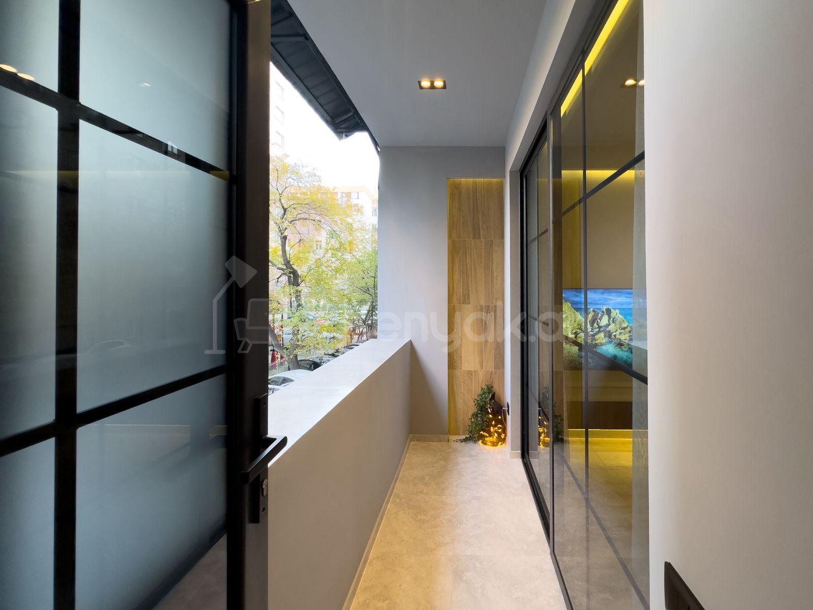 2 Սենյականոց Բնակարան Քարե Շենքում, 49քմ, 2/9 հարկ, Դիզայներական Վերանորոգված