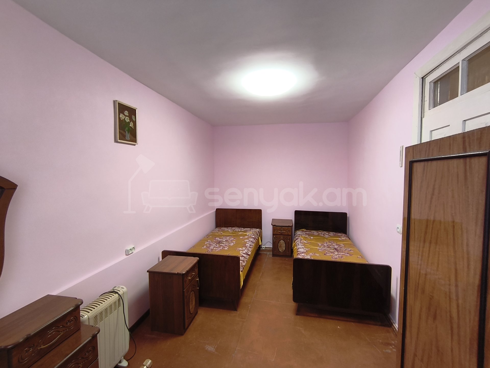 2 Սենյականոց Սեփական Տուն, 35քմ, Կոսմետիկ Վերանորոգված, Կահավորված