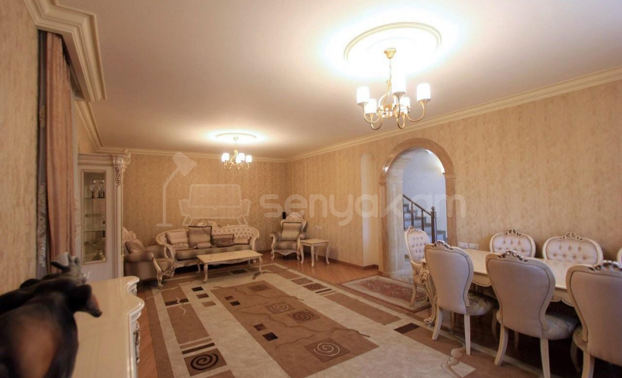 6 Սենյականոց Շքեղ Առանձնատուն, 300քմ, Լողավազանով