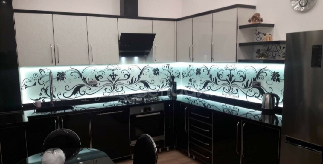 6 Սենյականոց Շքեղ Առանձնատուն, 300քմ, Լողավազանով