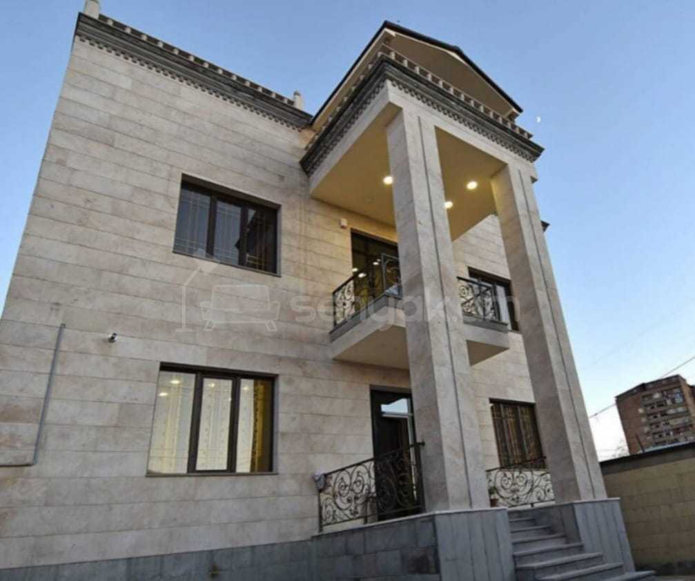 6 Սենյականոց Շքեղ Առանձնատուն, 300քմ, Լողավազանով