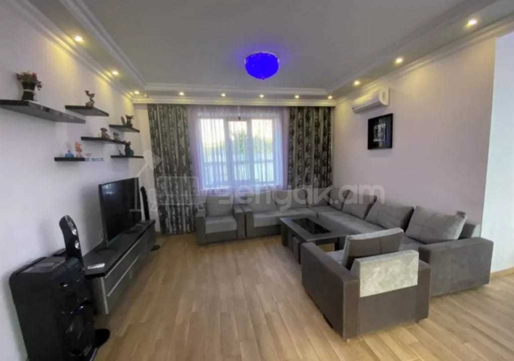 6 Սենյականոց Շքեղ Առանձնատուն, 300քմ, Լողավազանով