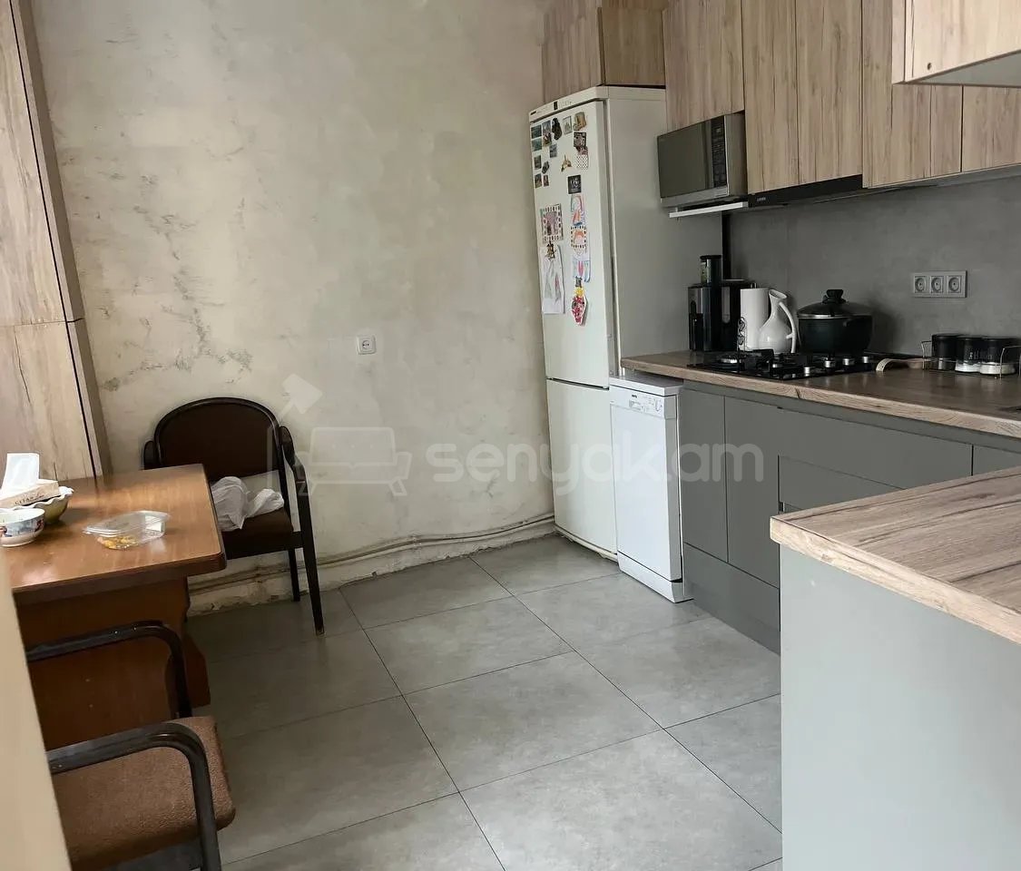 4 Սենյականոց Շքեղ Առանձնատուն, 250քմ, Ավտոտնակով