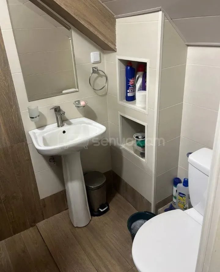 4 Սենյականոց Շքեղ Առանձնատուն, 250քմ, Ավտոտնակով