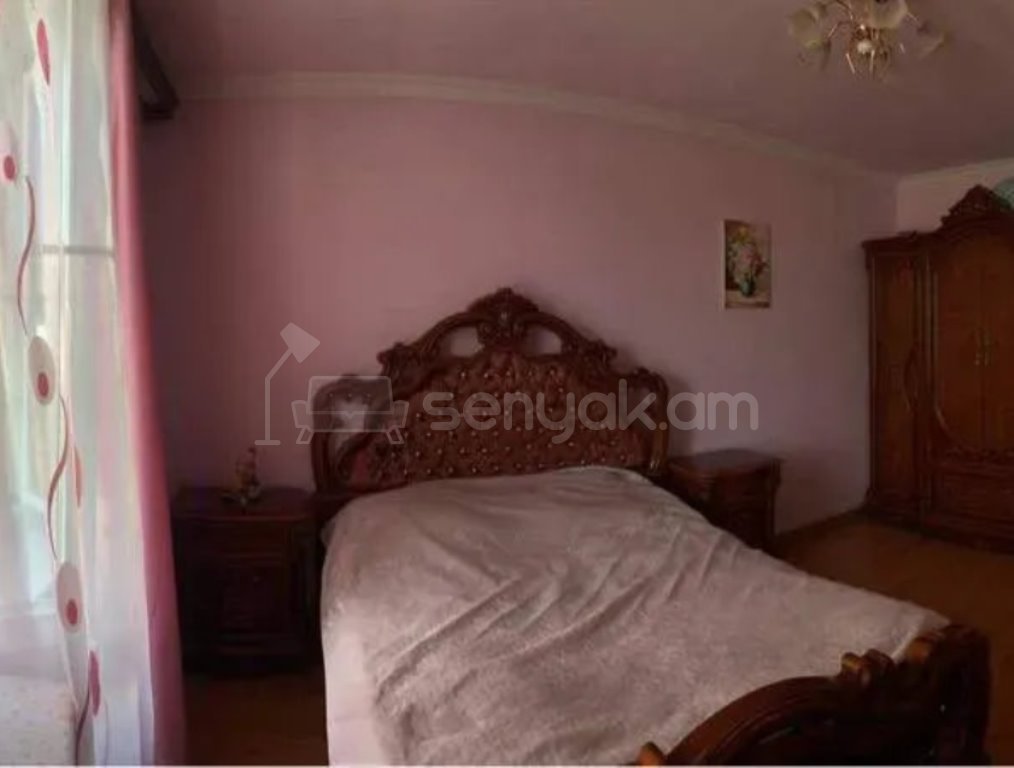 4 Սենյականոց Շքեղ Առանձնատուն, 250քմ, Ավտոտնակով