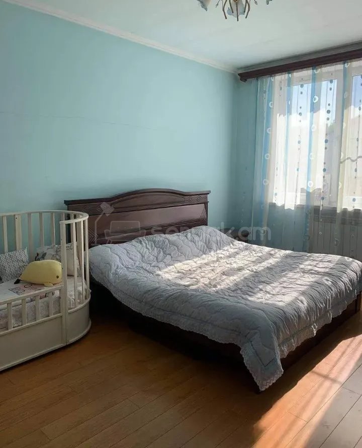 4 Սենյականոց Շքեղ Առանձնատուն, 250քմ, Ավտոտնակով