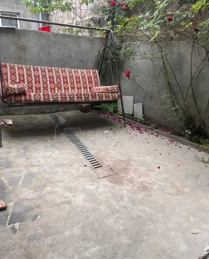 4 Սենյականոց Շքեղ Առանձնատուն, 250քմ, Ավտոտնակով