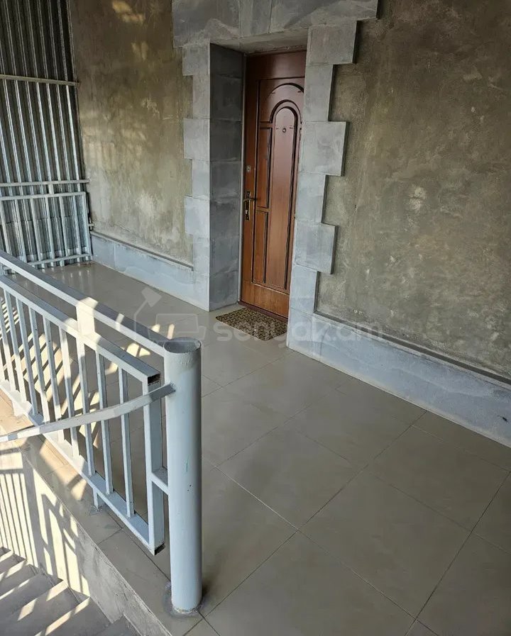 8 Սենյականոց Սեփական Տուն, 305քմ, Կապիտալ Վերանորոգված, Ավտոտնակով