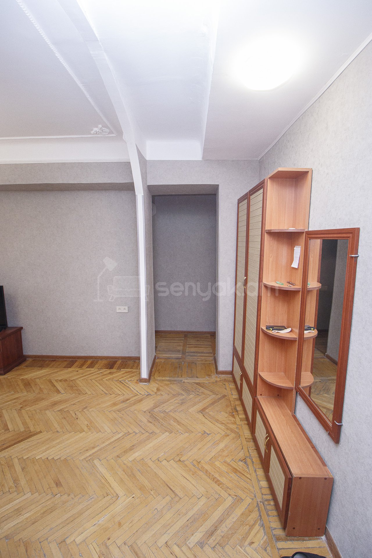 2 Սենյականոց Բնակարան Քարե Շենքում, 70քմ, 8/10 հարկ, Կապիտալ Վերանորոգված