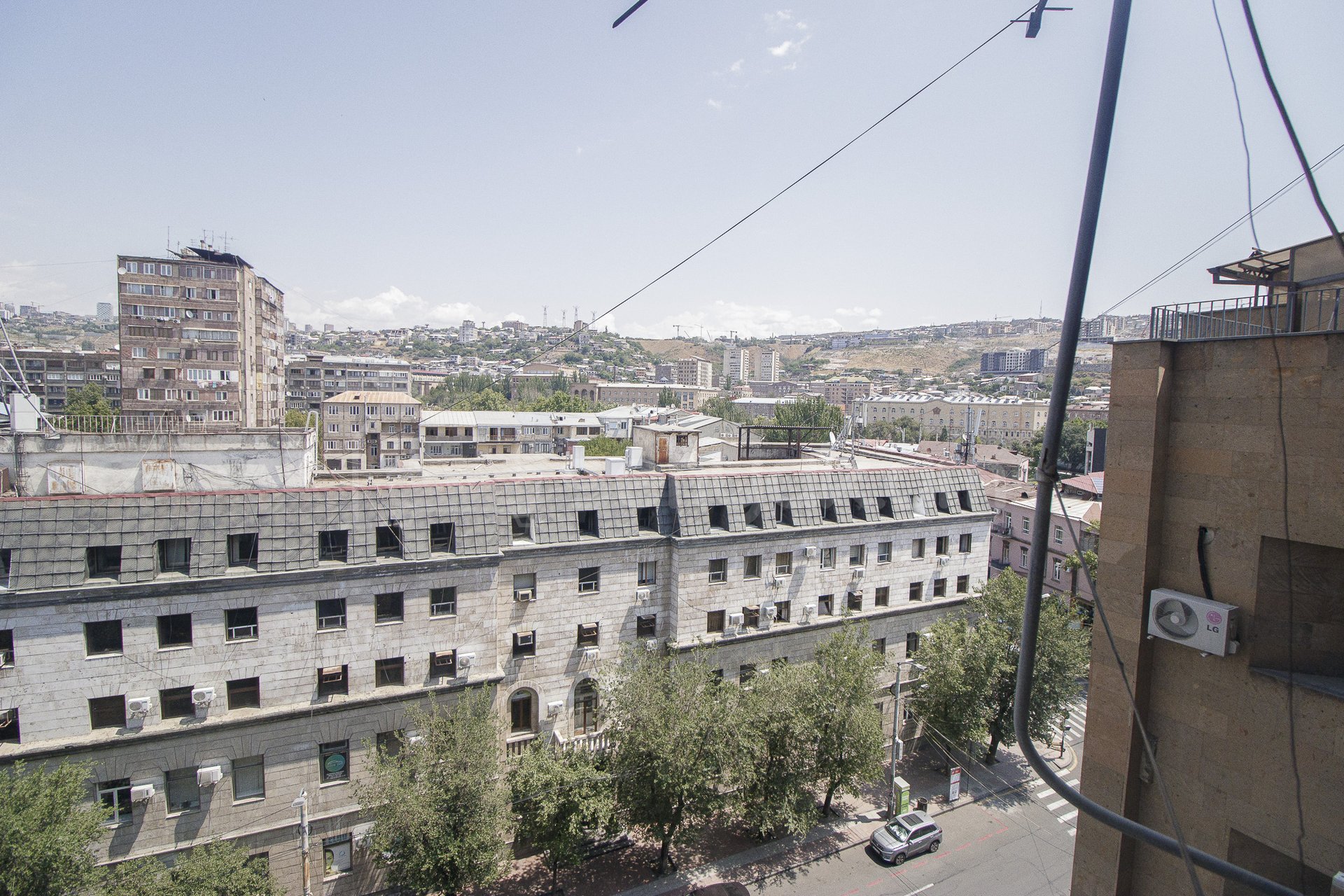 2 Սենյականոց Բնակարան Քարե Շենքում, 70քմ, 8/10 հարկ, Կապիտալ Վերանորոգված