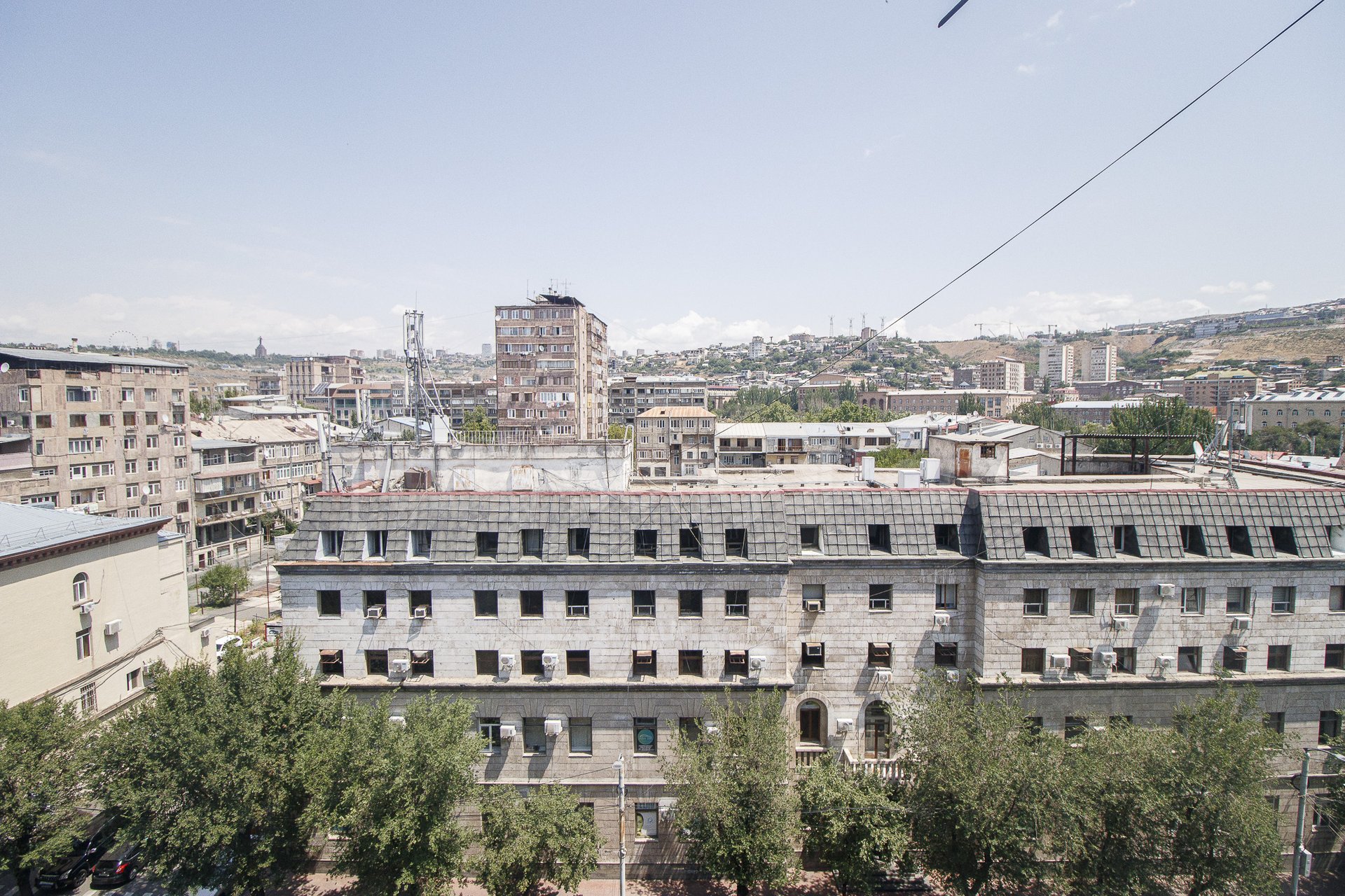 2 Սենյականոց Բնակարան Քարե Շենքում, 70քմ, 8/10 հարկ, Կապիտալ Վերանորոգված