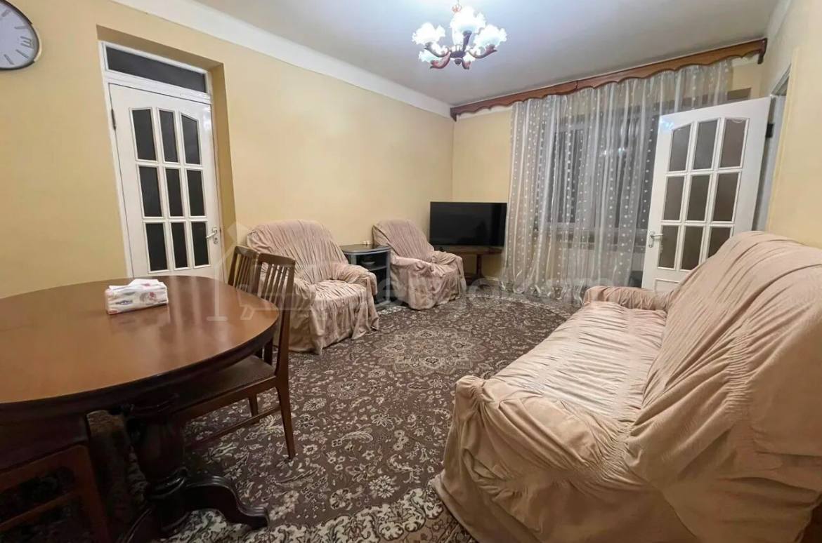 2 Սենյականոց Բնակարան Քարե Շենքում, 55քմ, 4/5 հարկ, Կոսմետիկ Վերանորոգված, Կահավորված