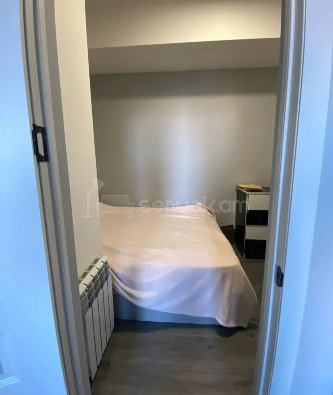 2 Սենյականոց Բնակարան, 30քմ, 6/13 հարկ, Կապիտալ Վերանորոգված, Կահավորված, Արևկող