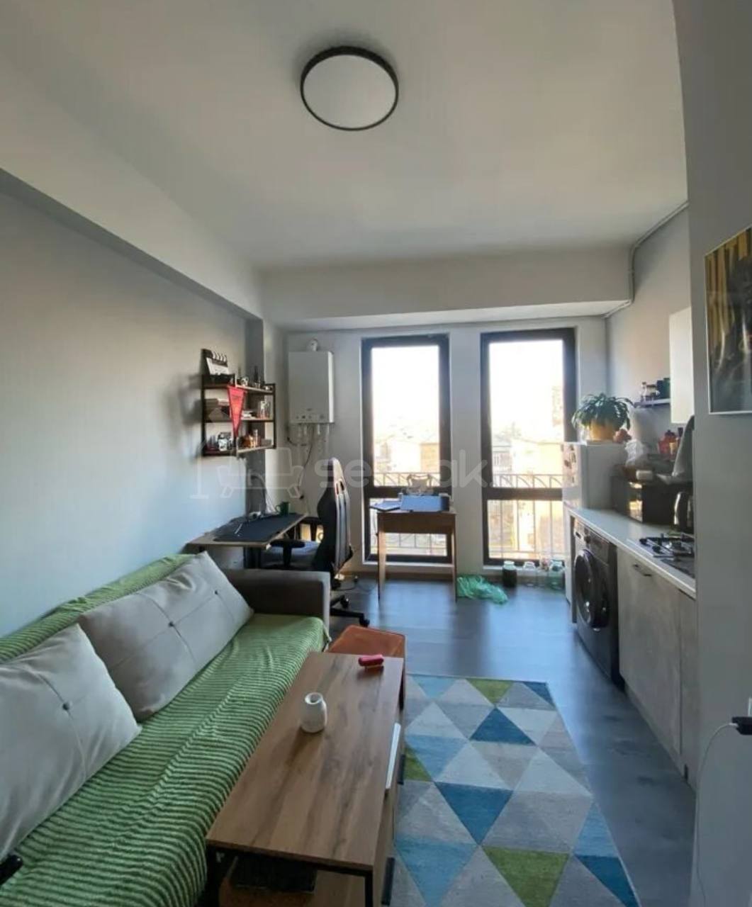 2 Սենյականոց Բնակարան, 30քմ, 6/13 հարկ, Կապիտալ Վերանորոգված, Կահավորված, Արևկող