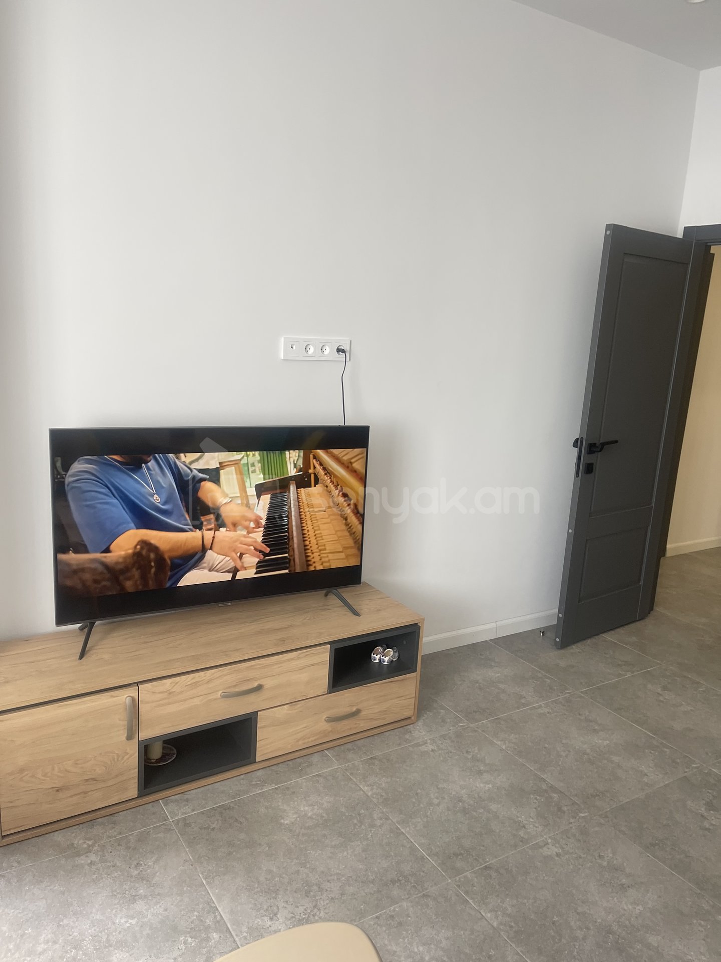 2 Սենյականոց Բնակարան Նորակառույցում, 47քմ, 8/16 հարկ, Կապիտալ Վերանորոգված