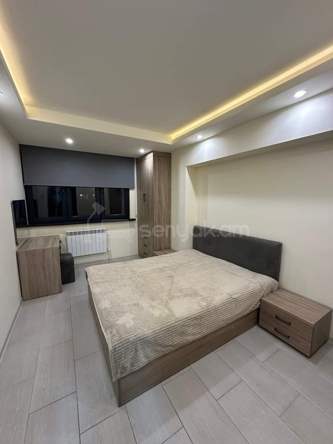 2 Սենյականոց Բնակարան, 42քմ, 5/10 հարկ, Կապիտալ Վերանորոգված