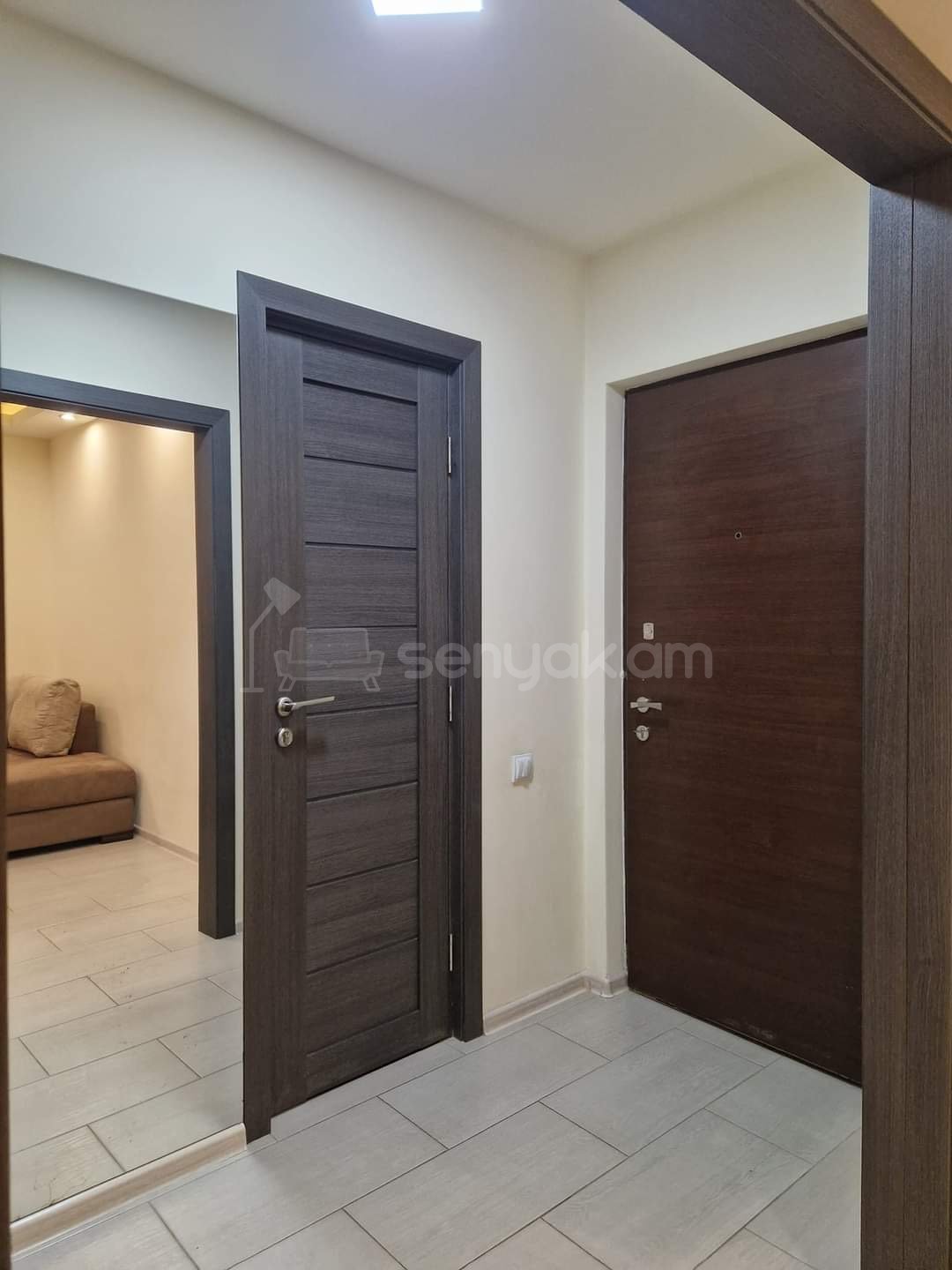 2 Սենյականոց Բնակարան, 42քմ, 5/10 հարկ, Կապիտալ Վերանորոգված