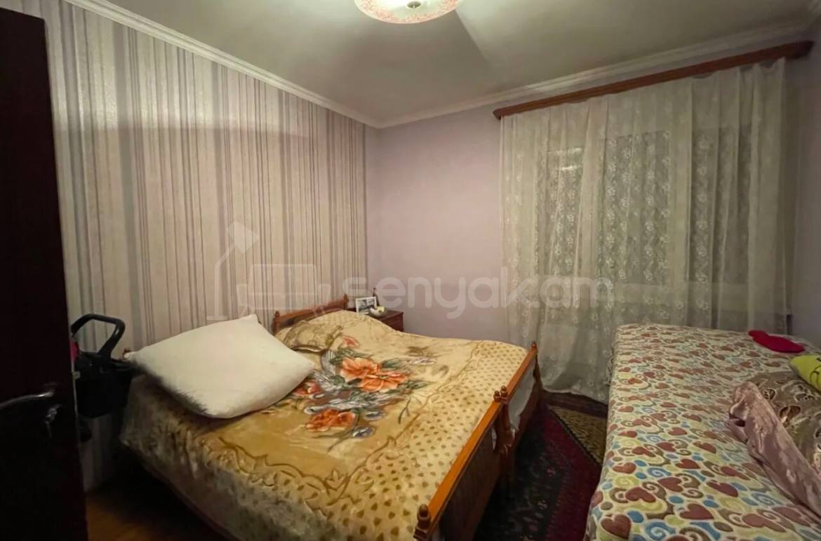 2 Սենյականոց Բնակարան Քարե Շենքում, 68քմ, 1/5 հարկ, Նորմալ Վիճակում, Կահավորված