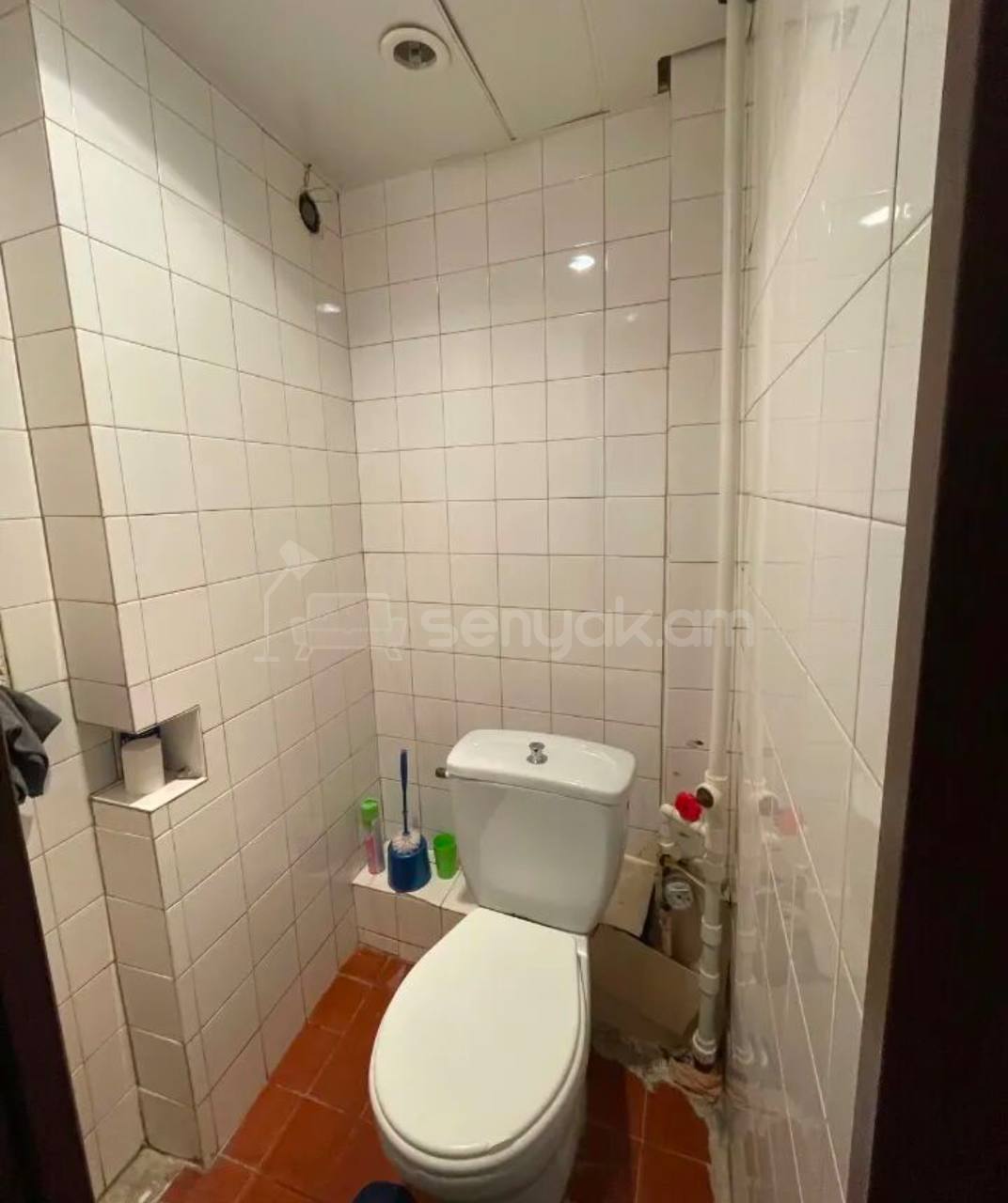 2 Սենյականոց Բնակարան Քարե Շենքում, 68քմ, 1/5 հարկ, Նորմալ Վիճակում, Կահավորված