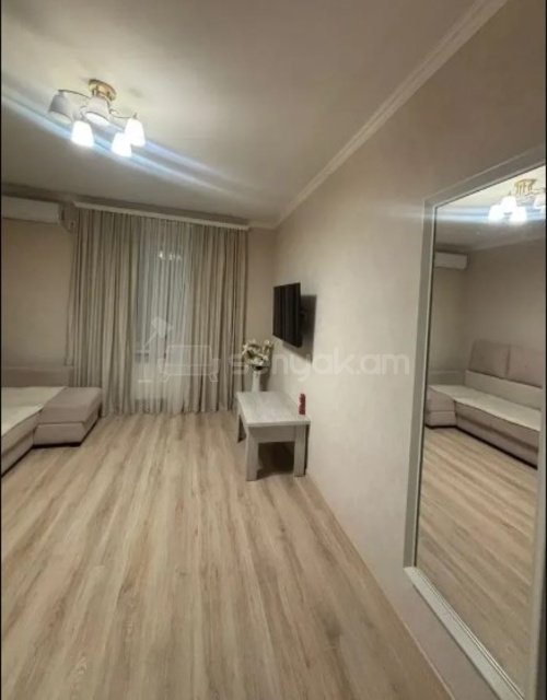 2 Սենյականոց Բնակարան Քարե Շենքում, 45քմ, 2/5 հարկ, Կապիտալ Վերանորոգված, Կահավորված, Արևկող