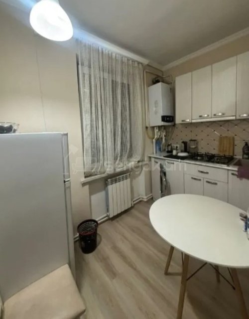 2 Սենյականոց Բնակարան Քարե Շենքում, 45քմ, 2/5 հարկ, Կապիտալ Վերանորոգված, Կահավորված, Արևկող