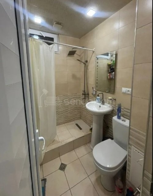 2 Սենյականոց Բնակարան Քարե Շենքում, 45քմ, 2/5 հարկ, Կապիտալ Վերանորոգված, Կահավորված, Արևկող