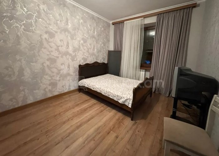 2 Սենյականոց Բնակարան Քարե Շենքում, 58քմ, 2/5 հարկ, Կապիտալ Վերանորոգված, Կահավորված, Արևկող