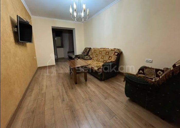 2 Սենյականոց Բնակարան Քարե Շենքում, 58քմ, 2/5 հարկ, Կապիտալ Վերանորոգված, Կահավորված, Արևկող