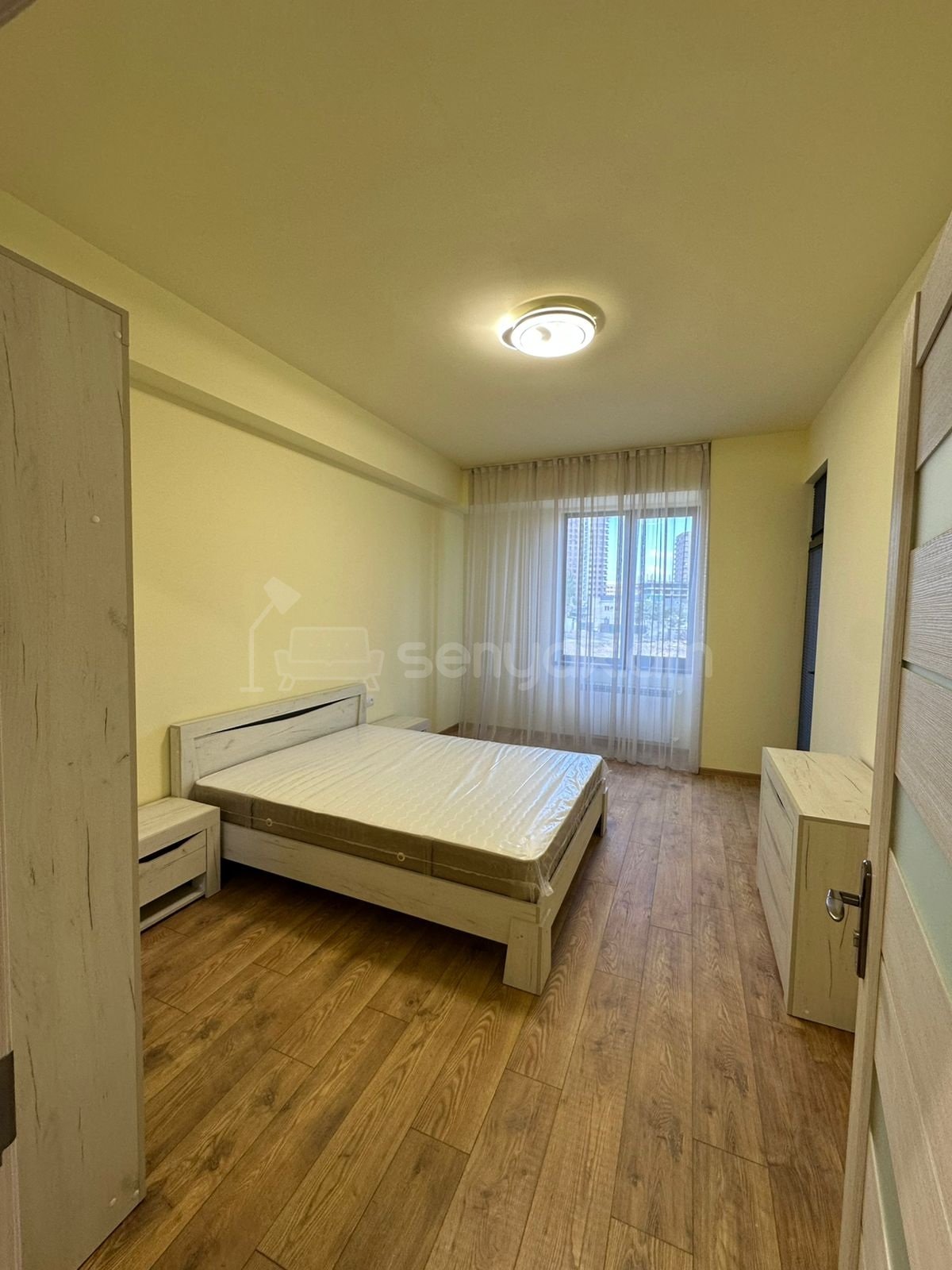 2 Սենյականոց Բնակարան, 65քմ, 4/12 հարկ, Դիզայներական Վերանորոգված, Կահավորված