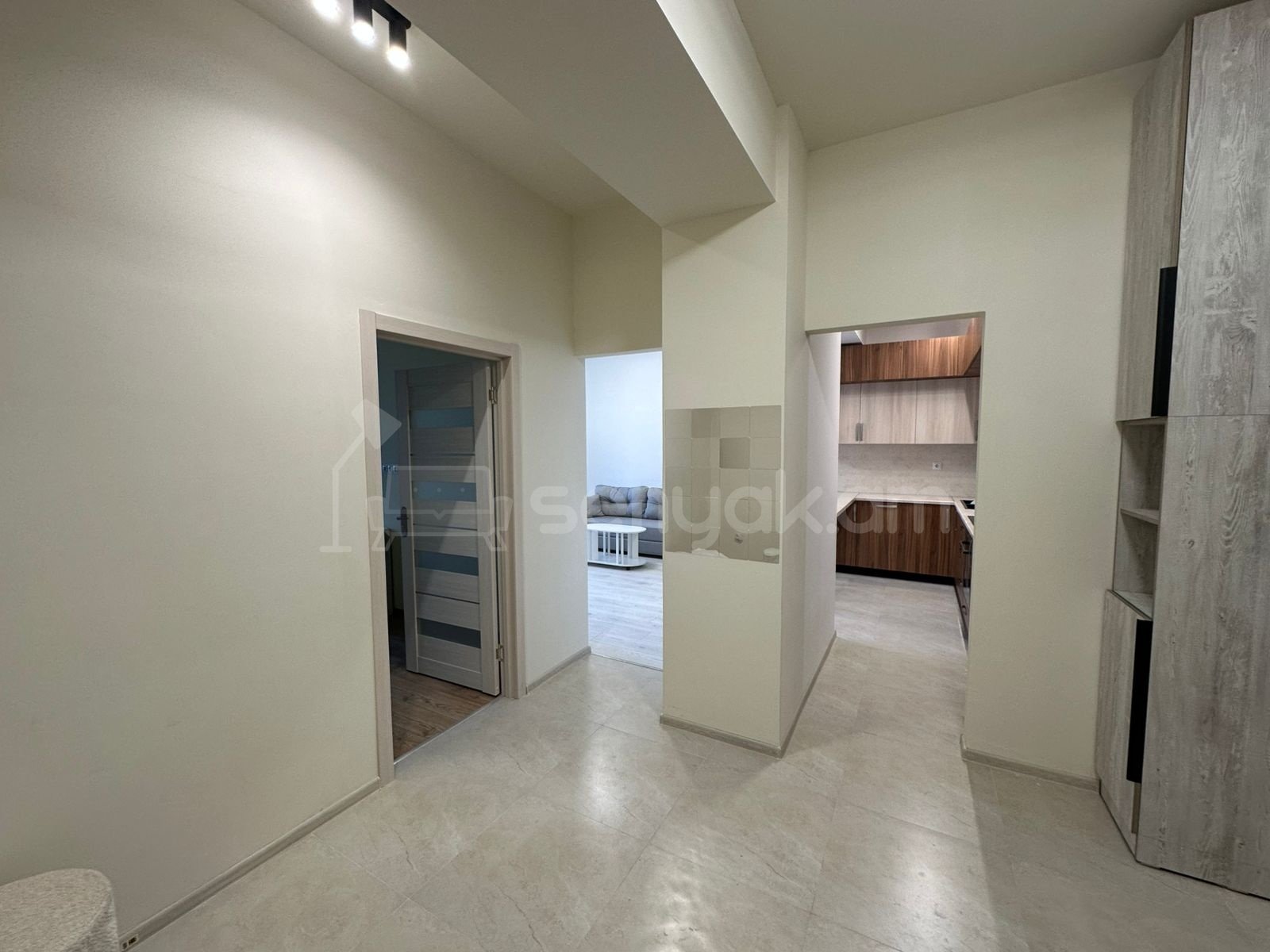 2 Սենյականոց Բնակարան, 65քմ, 4/12 հարկ, Դիզայներական Վերանորոգված, Կահավորված