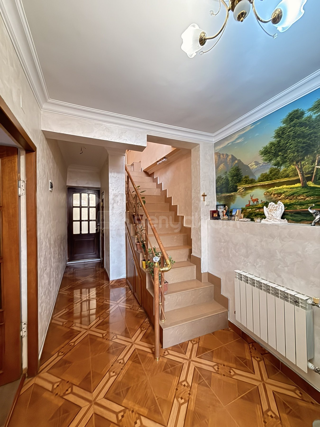 4 Սենյականոց Սեփական Տուն, 151քմ, Կապիտալ Վերանորոգված